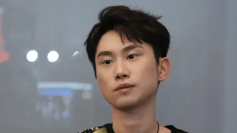 DK战队万经济领先遭局势逆转，关键团战远古龙争夺险胜-多宝电竞