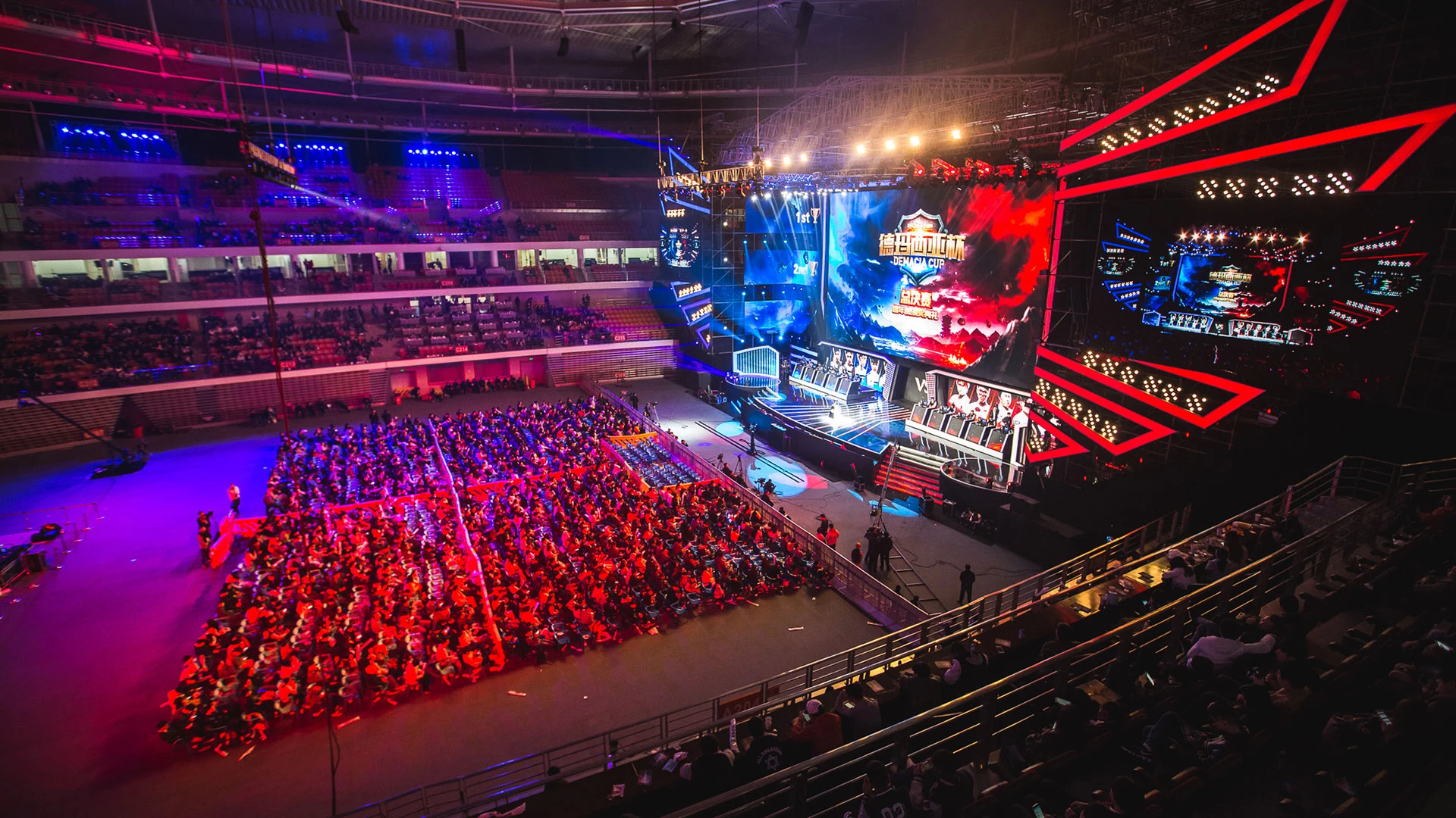 T1战队季后赛对阵GEN，双人组表现低迷成隐患，常规赛收官战惨淡收场